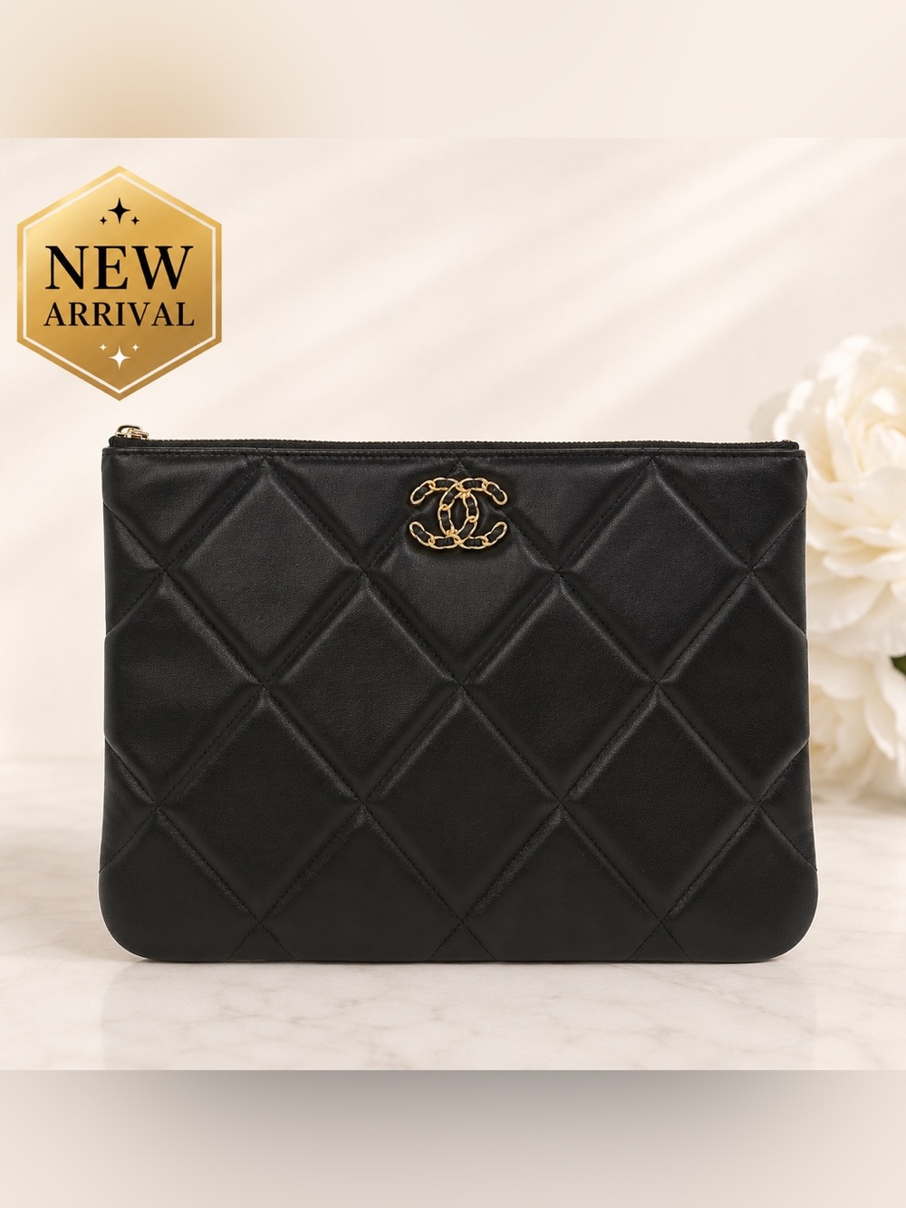 🖤 Black Quilted 19-Style Zip Pouch / Clutch 🖤